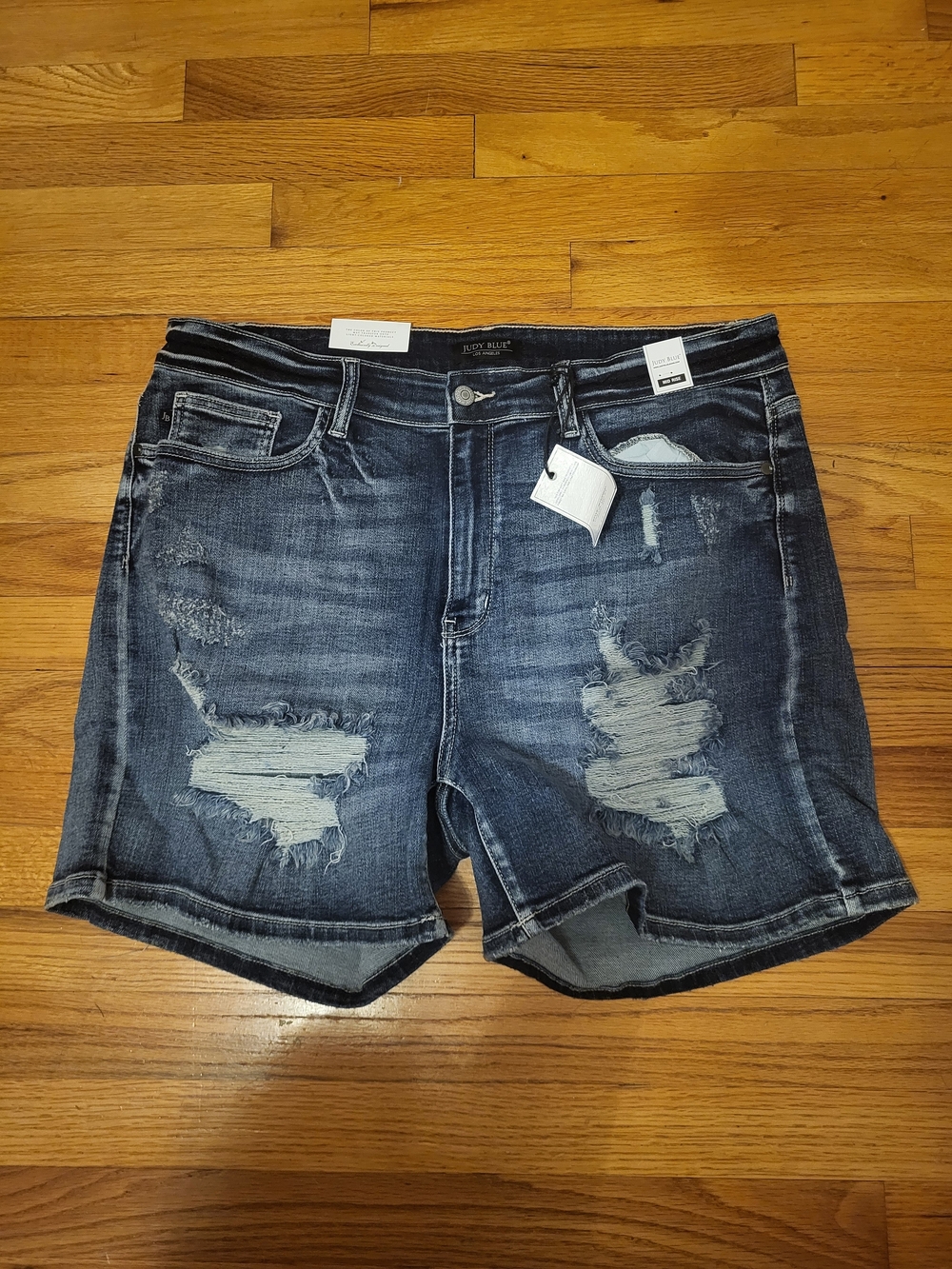 Judy Blue Women's Mid Rise Blue Denim Jeans NWT 3XL